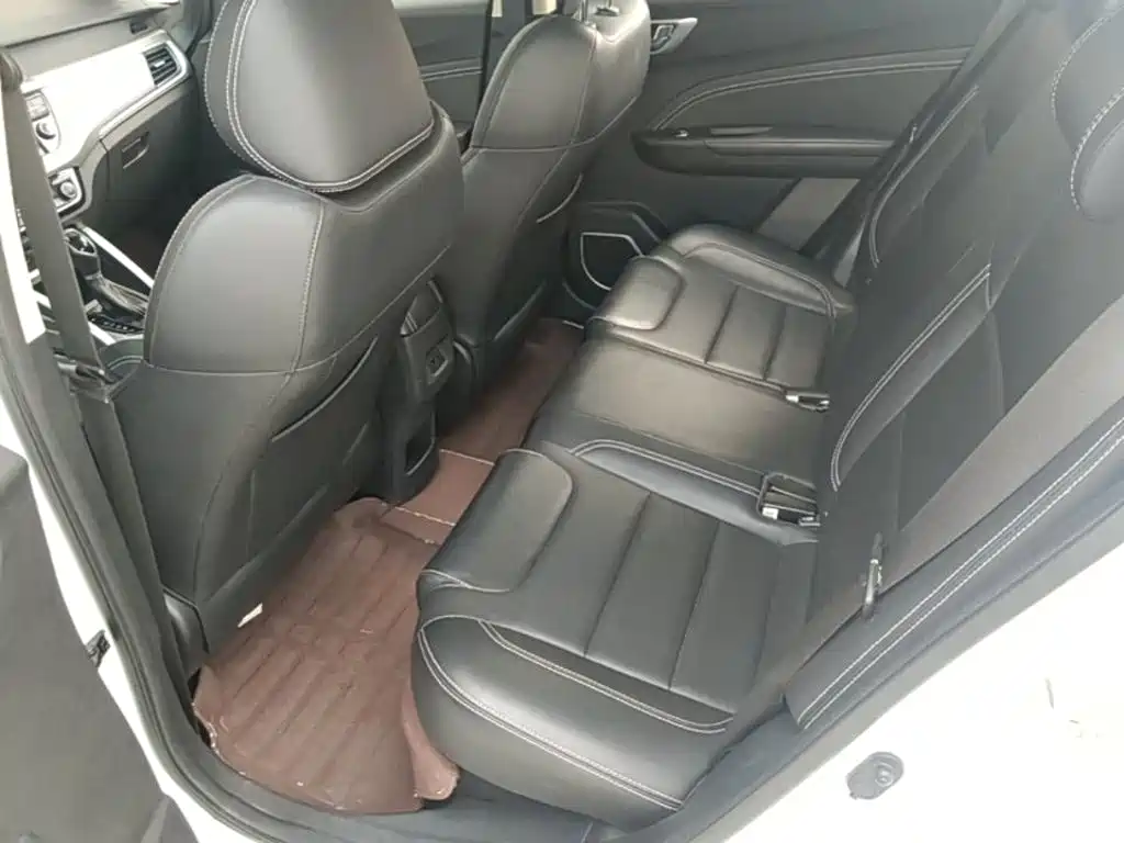 Geely Vision X3 — миниатюра 17