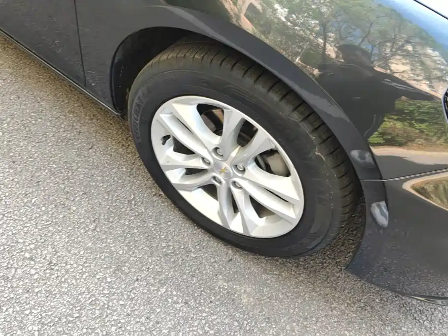 Chevrolet Malibu XL — миниатюра 6