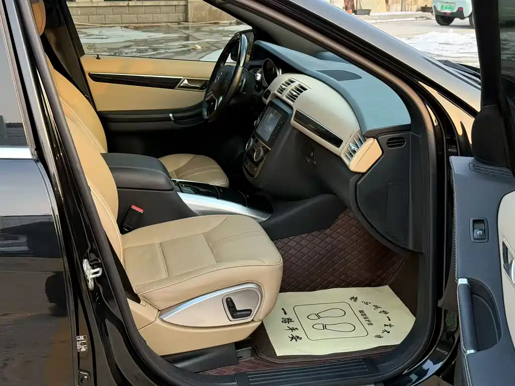 Mercedes-Benz R-Class — миниатюра 9