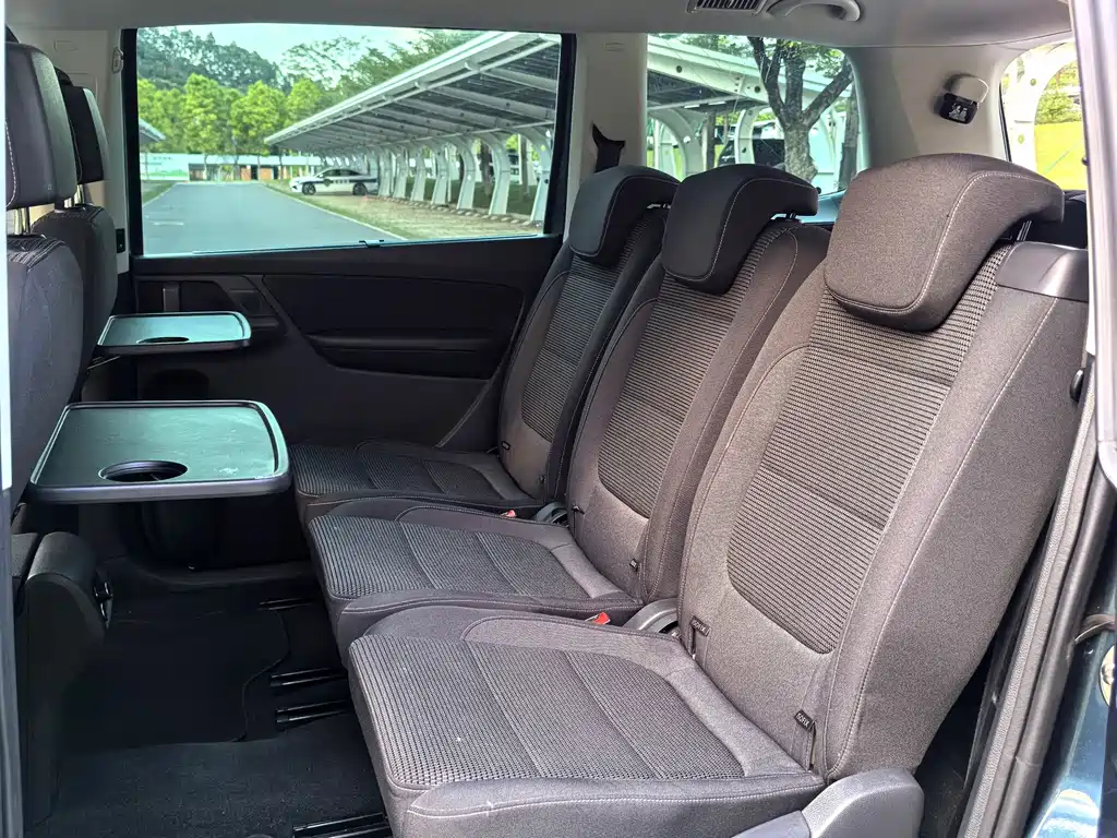 Volkswagen Sharan — миниатюра 7
