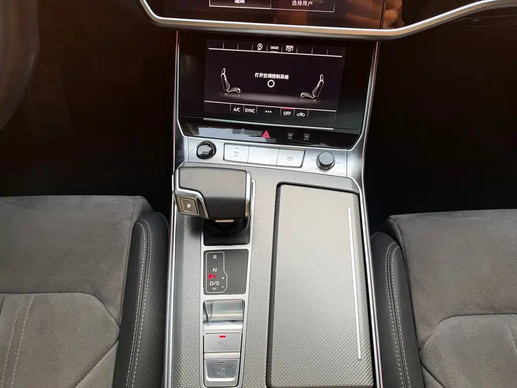 Audi A6L — миниатюра 7