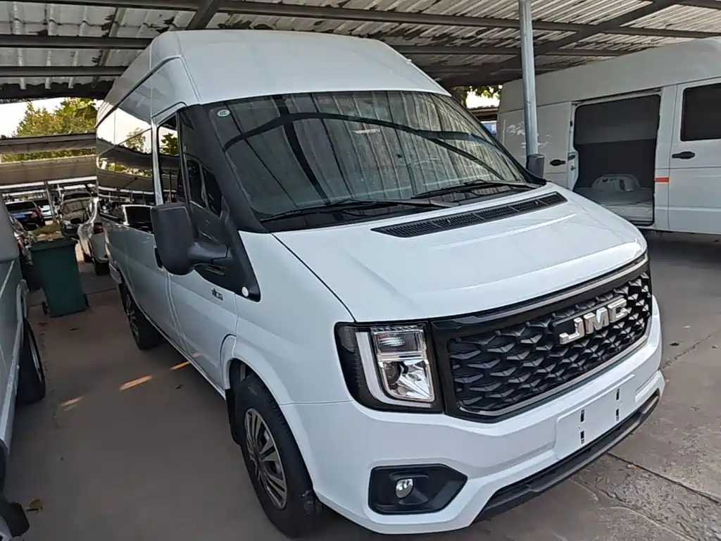 JMC JMC Fushun — миниатюра 4