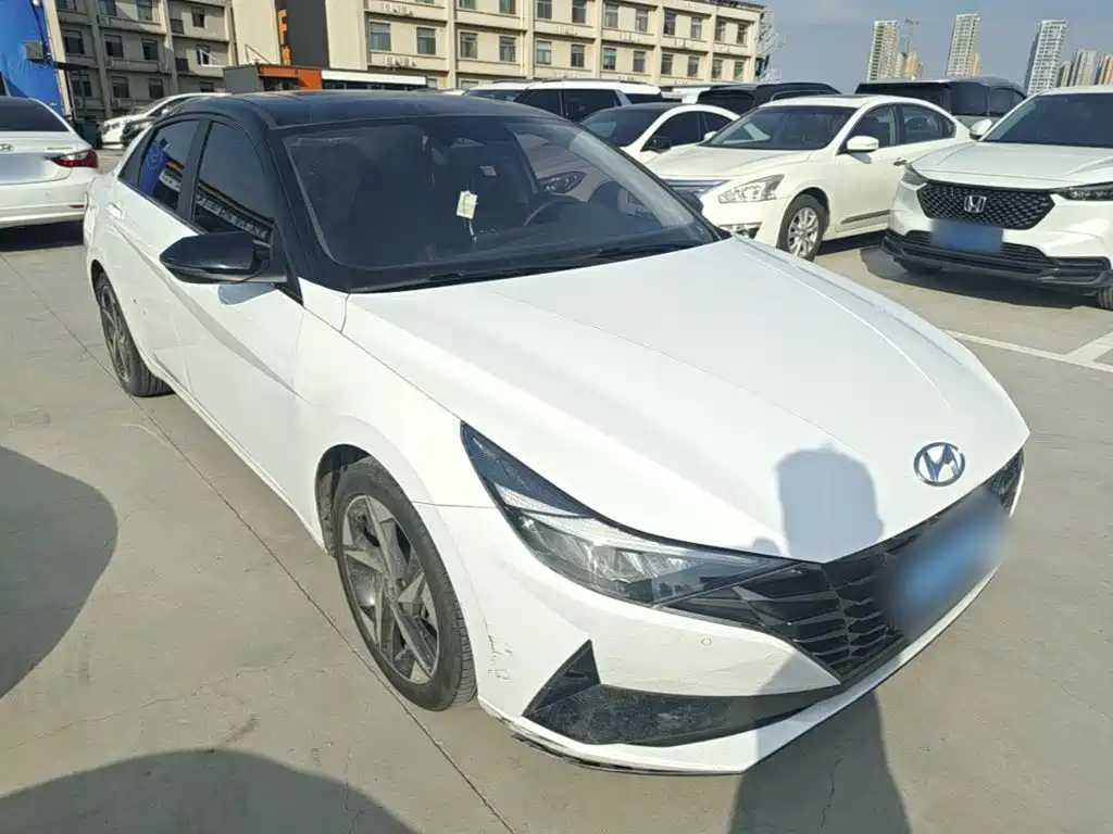 Hyundai Elantra — миниатюра 4