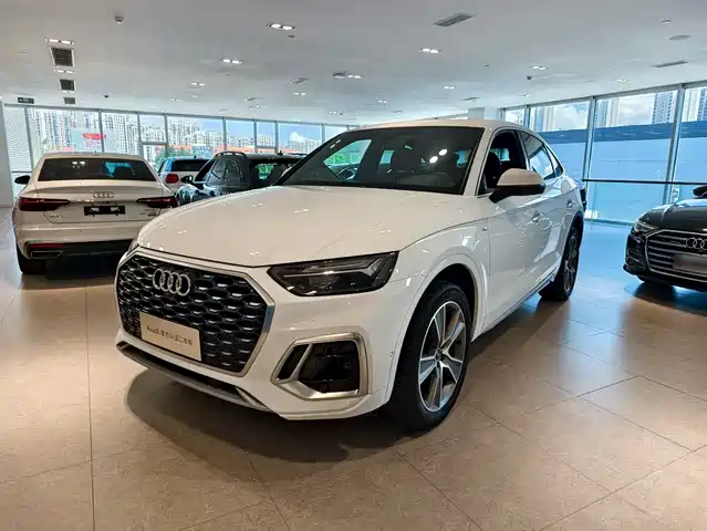 AUDI Q5L SPORTBACK 2022