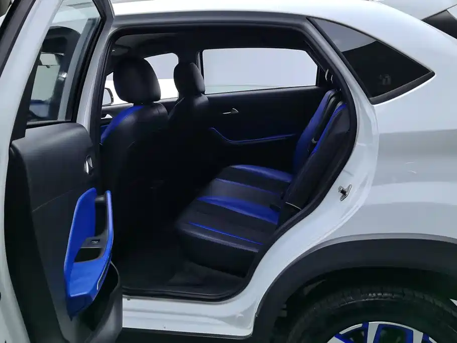 Chery New Energy Tiggo 3xe — миниатюра 11