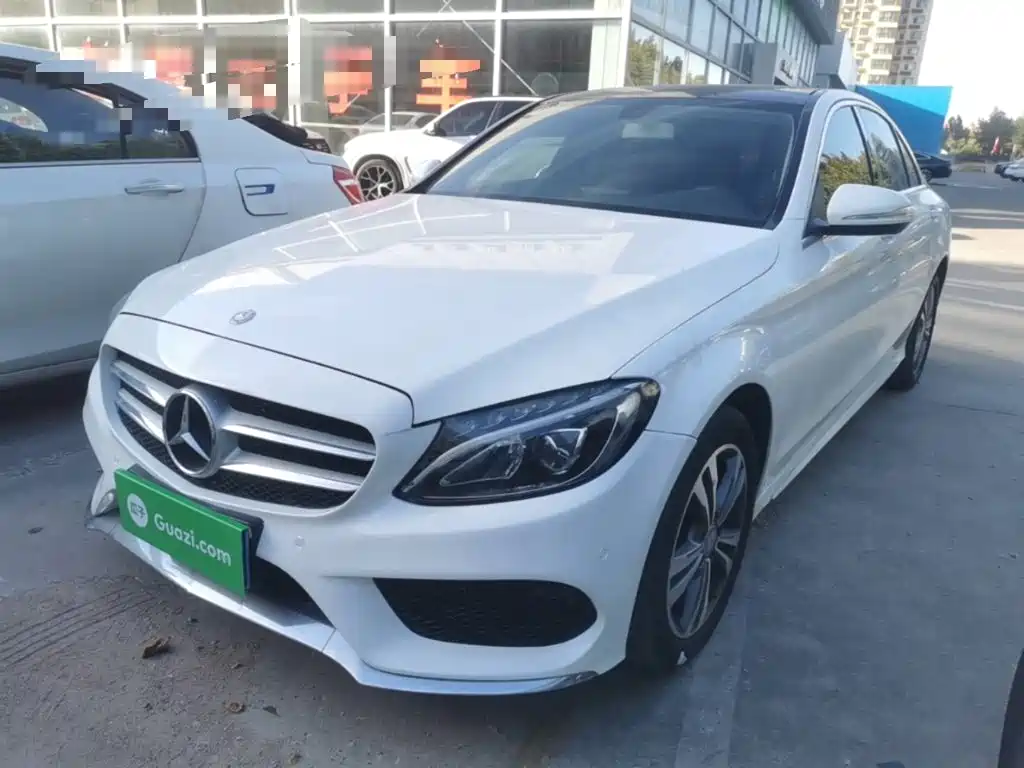 Mercedes-Benz C-Class — миниатюра 2