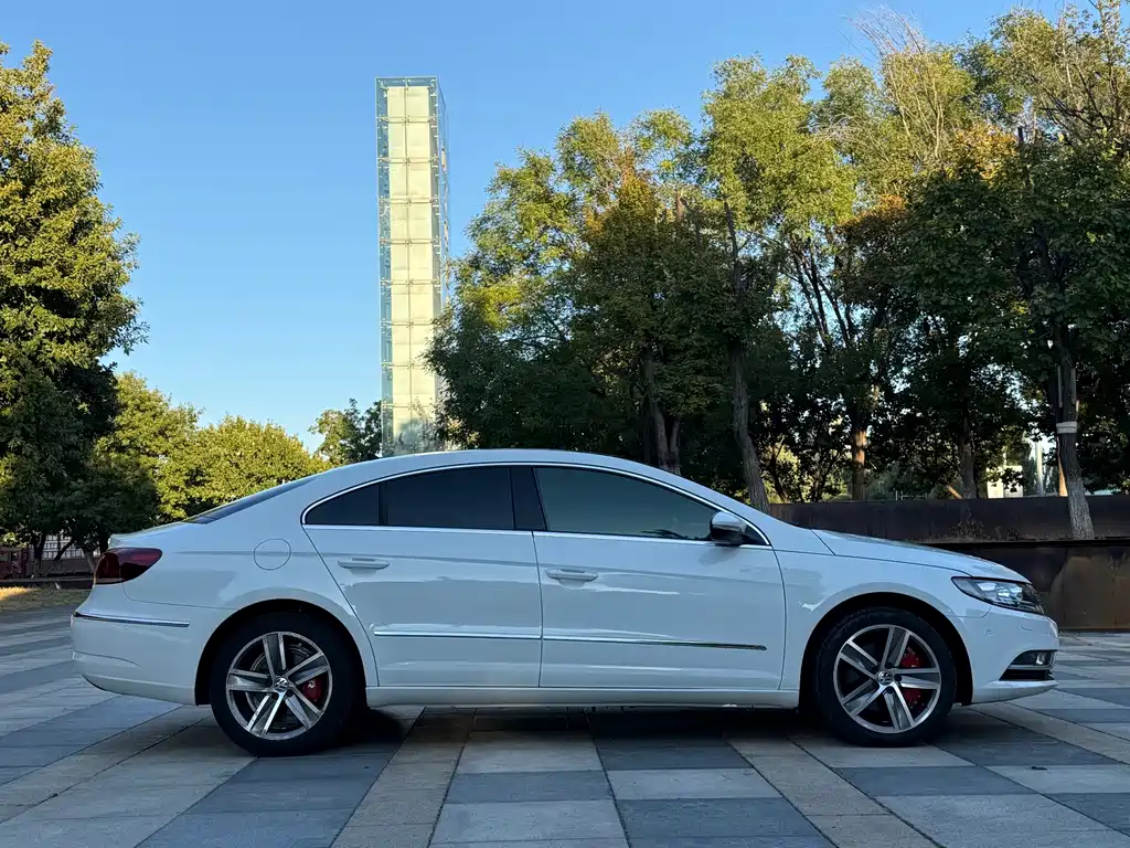 Volkswagen CC — миниатюра 5