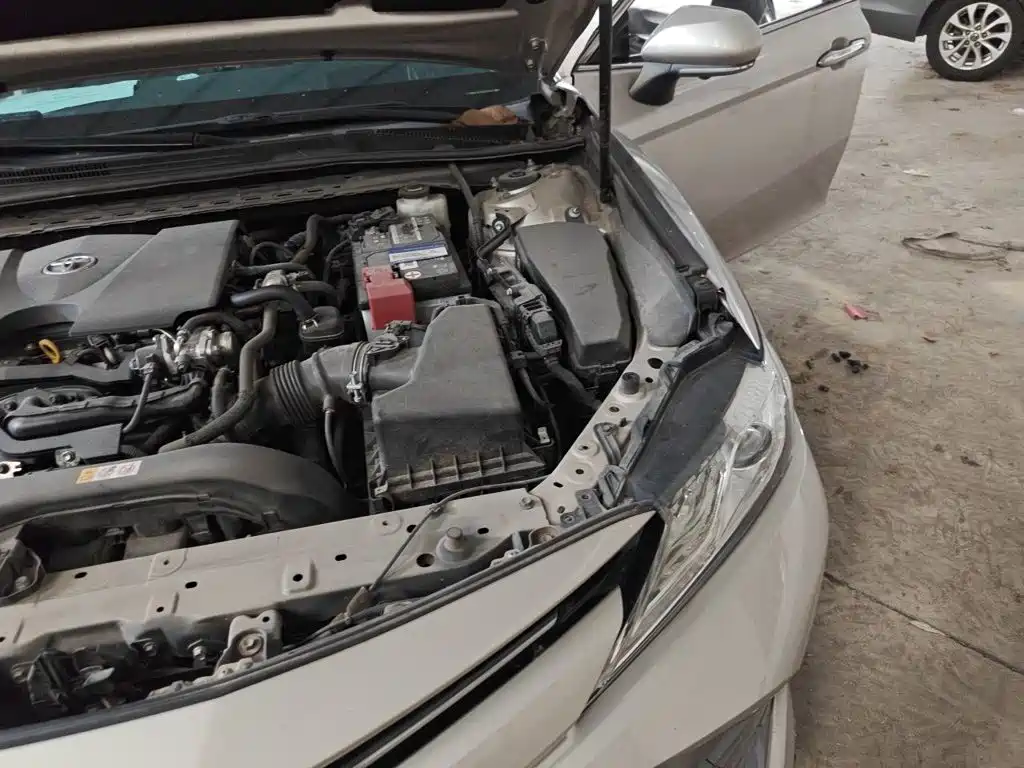 Toyota Camry — миниатюра 21