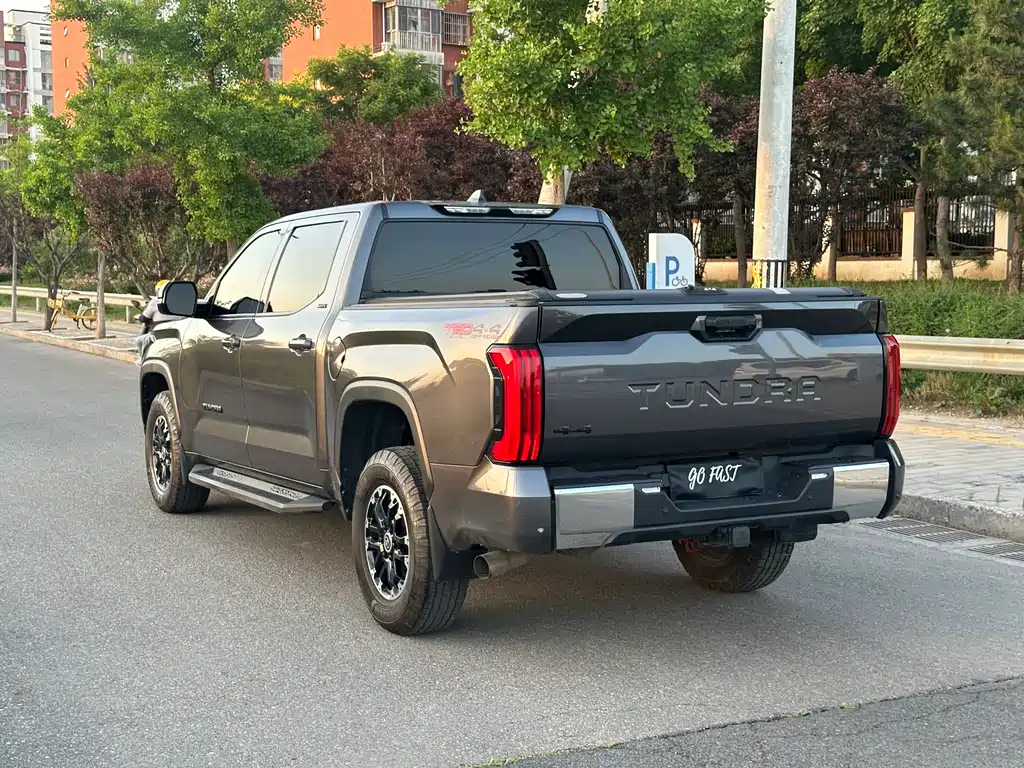 Toyota Tundra 2023 3.5T