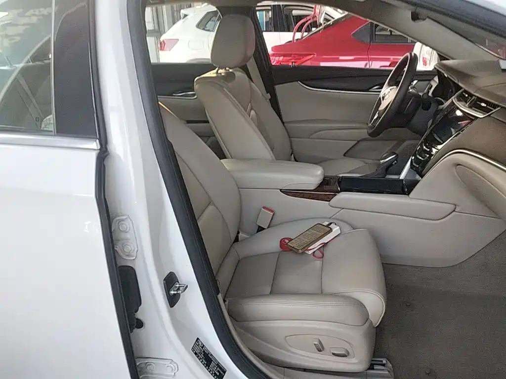 Cadillac XTS — миниатюра 25