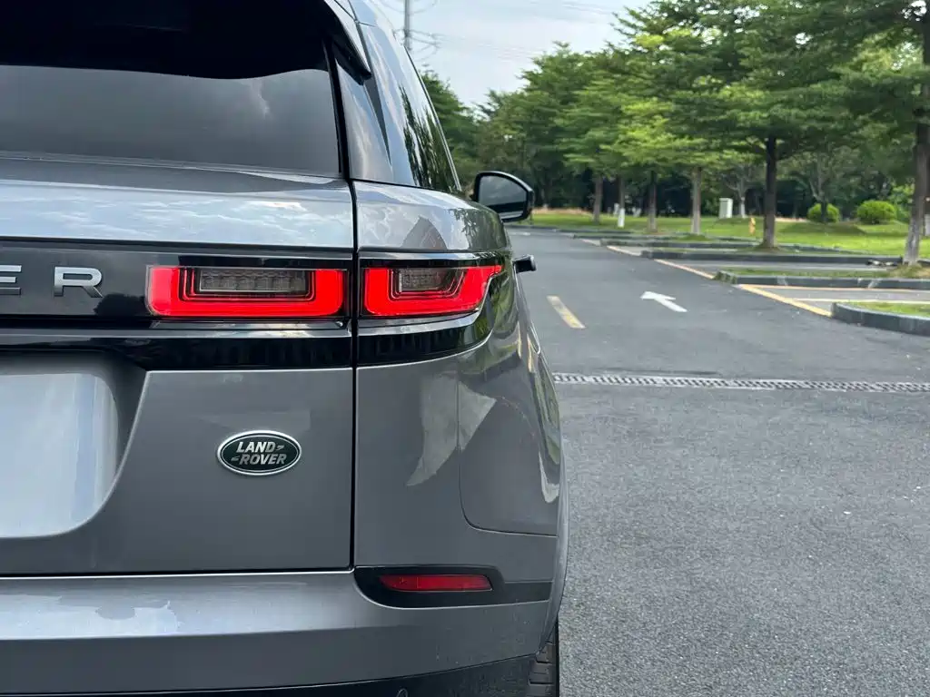 Land Rover Velar — миниатюра 15