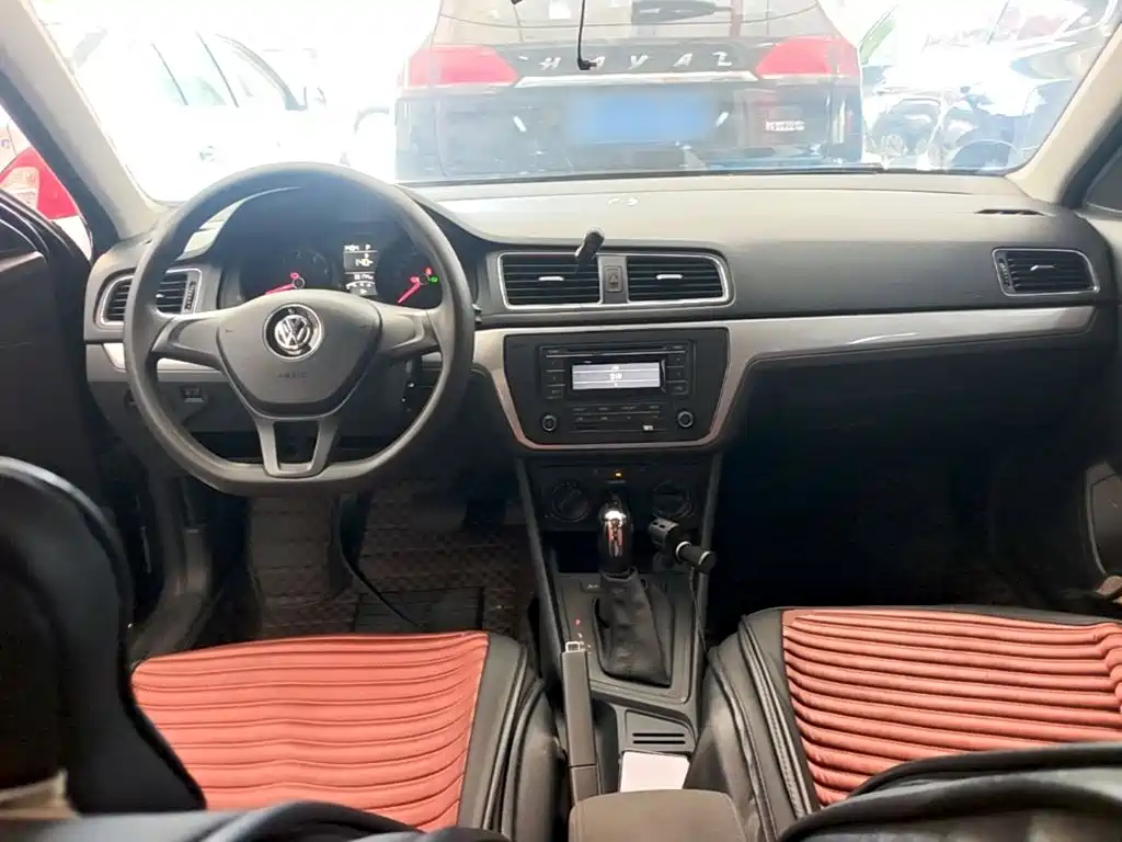 Volkswagen Lavida — миниатюра 10