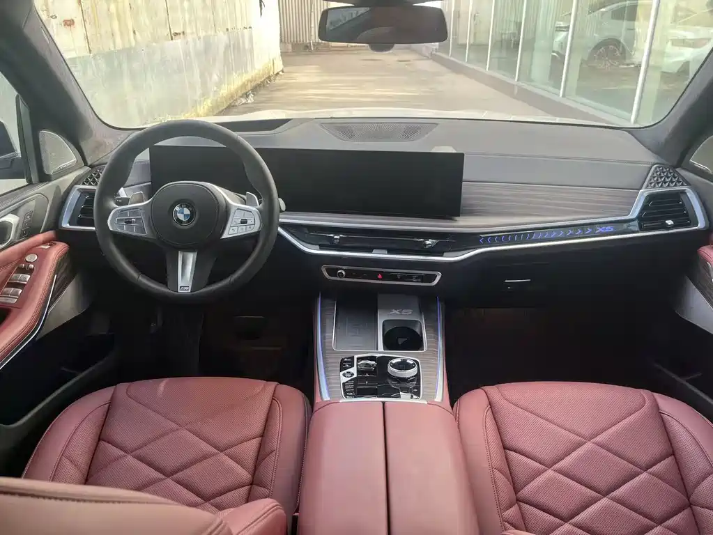 BMW X5 2023 xDrive 40Li Premium M Sport