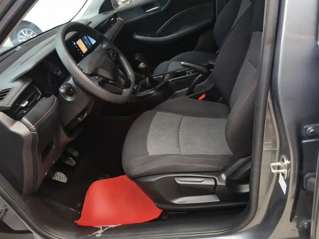 Roewe i5 — миниатюра 15