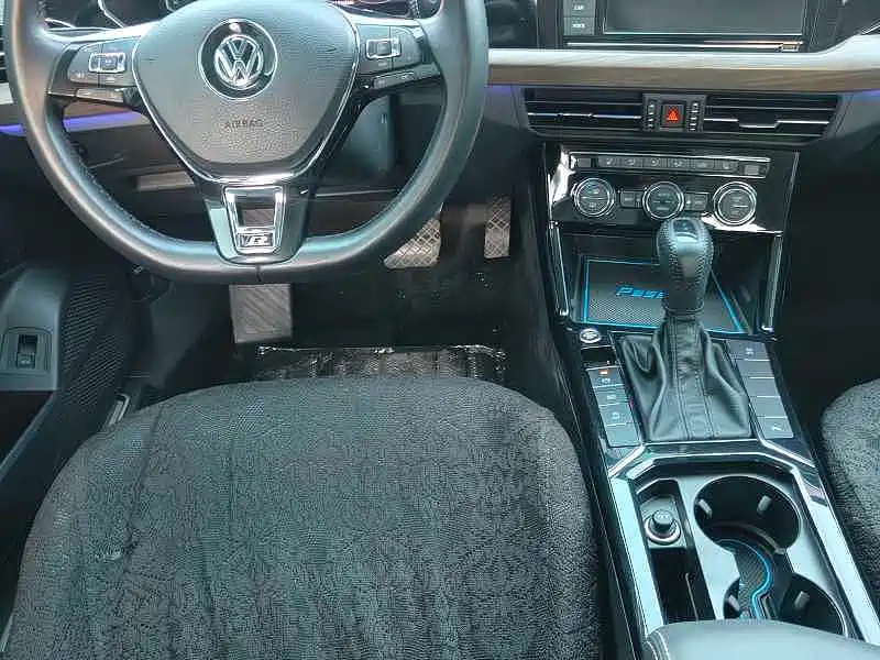 Volkswagen Passat — миниатюра 6