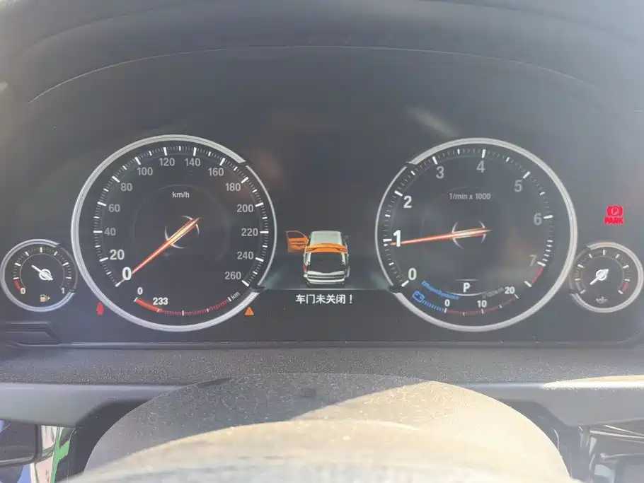 BMW X5 (Import) — миниатюра 14