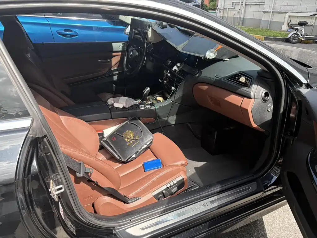 BMW 6 Series — миниатюра 7