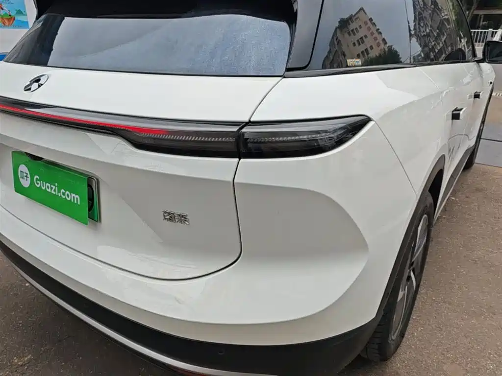 NIO ES6 - фото 8