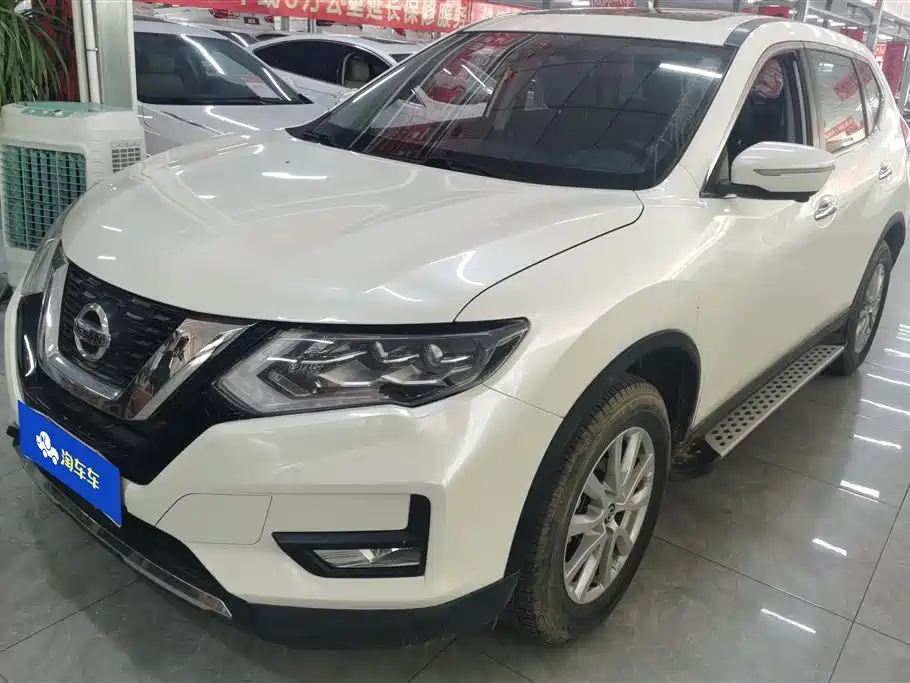 Купить Nissan X-Trail