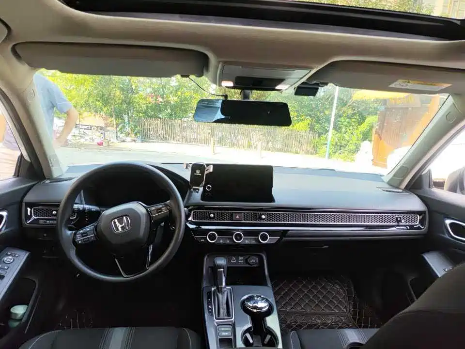 Honda Civic — миниатюра 7