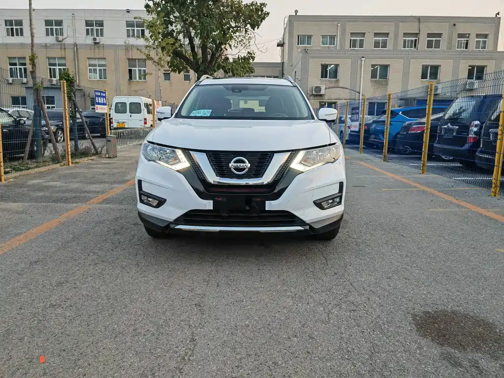 Nissan X-Trail — миниатюра 2