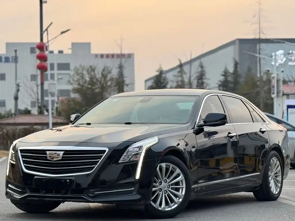 CADILLAC CT6