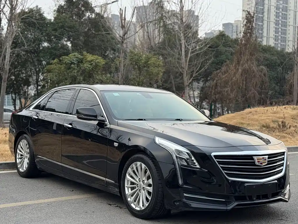 CADILLAC CT6