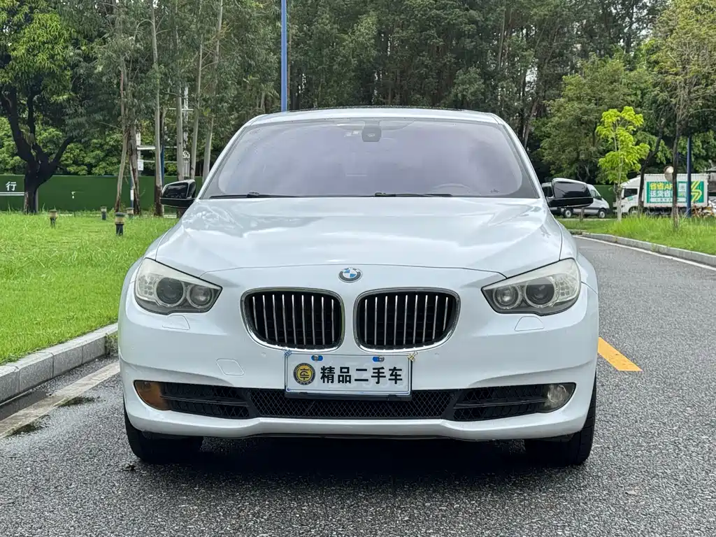 BMW 5 Series GT 5 GT 2010 535i Luxury