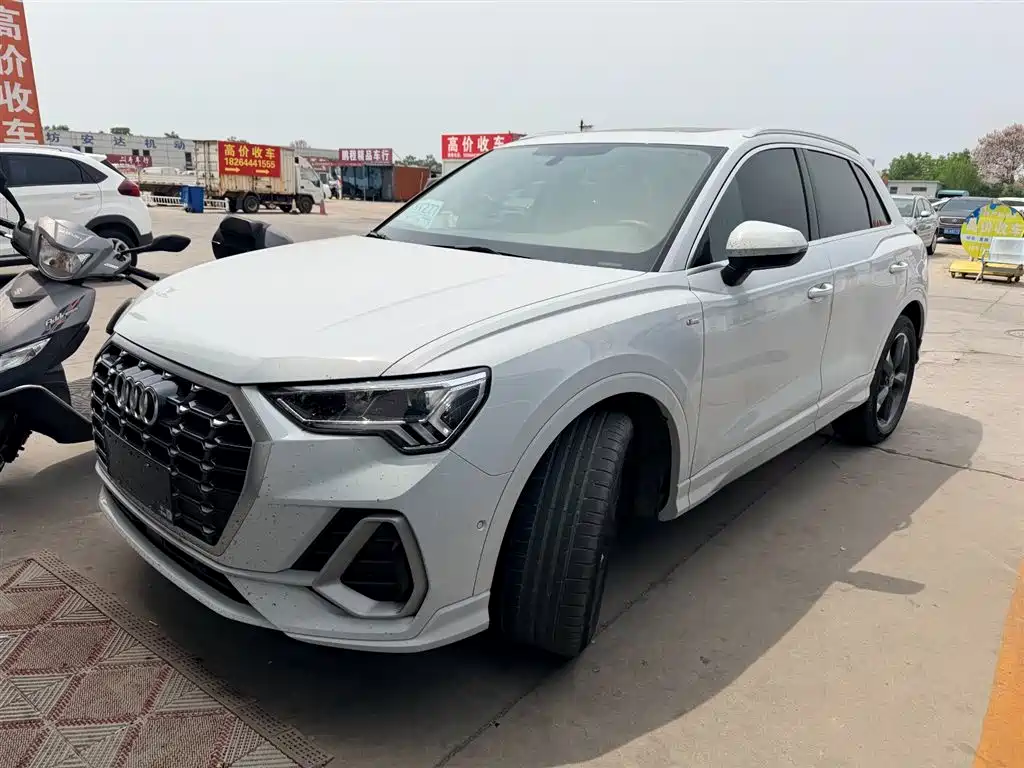 Audi Q3 2022