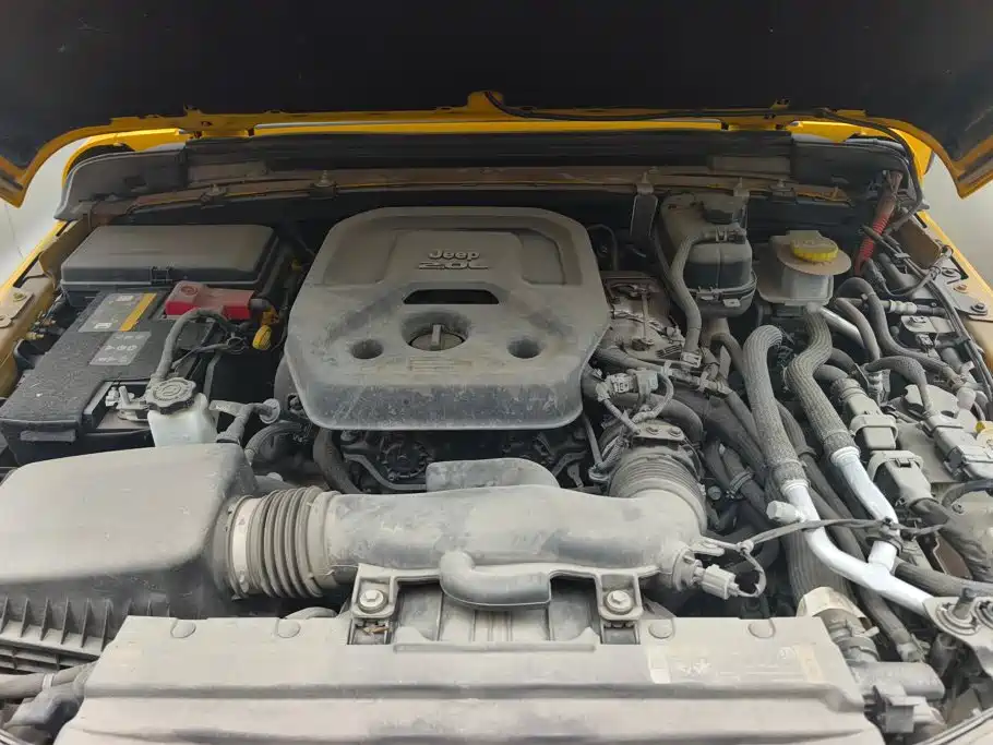 Jeep Wrangler PHEV — миниатюра 10
