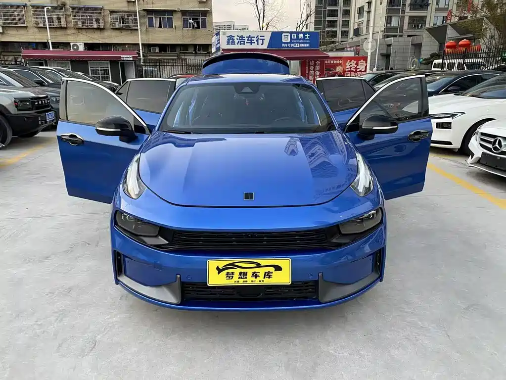 Lynk & Co 03 — миниатюра 7