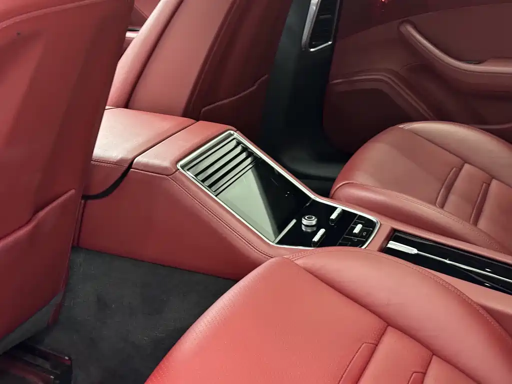 Porsche Panamera — миниатюра 15