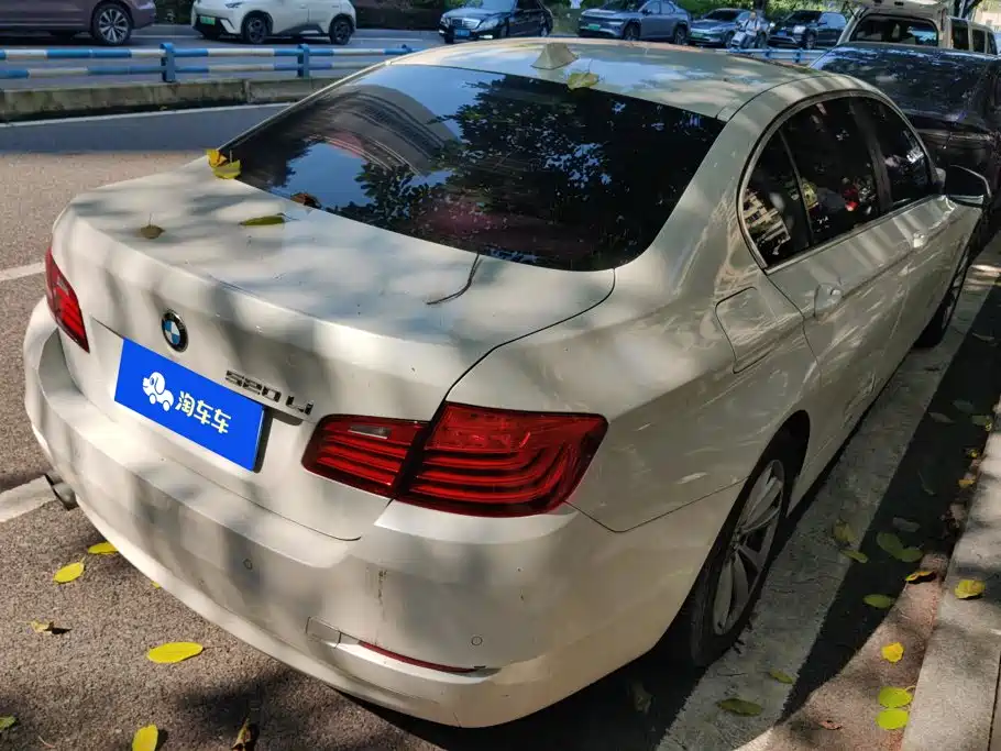 BMW 5 Series — миниатюра 3