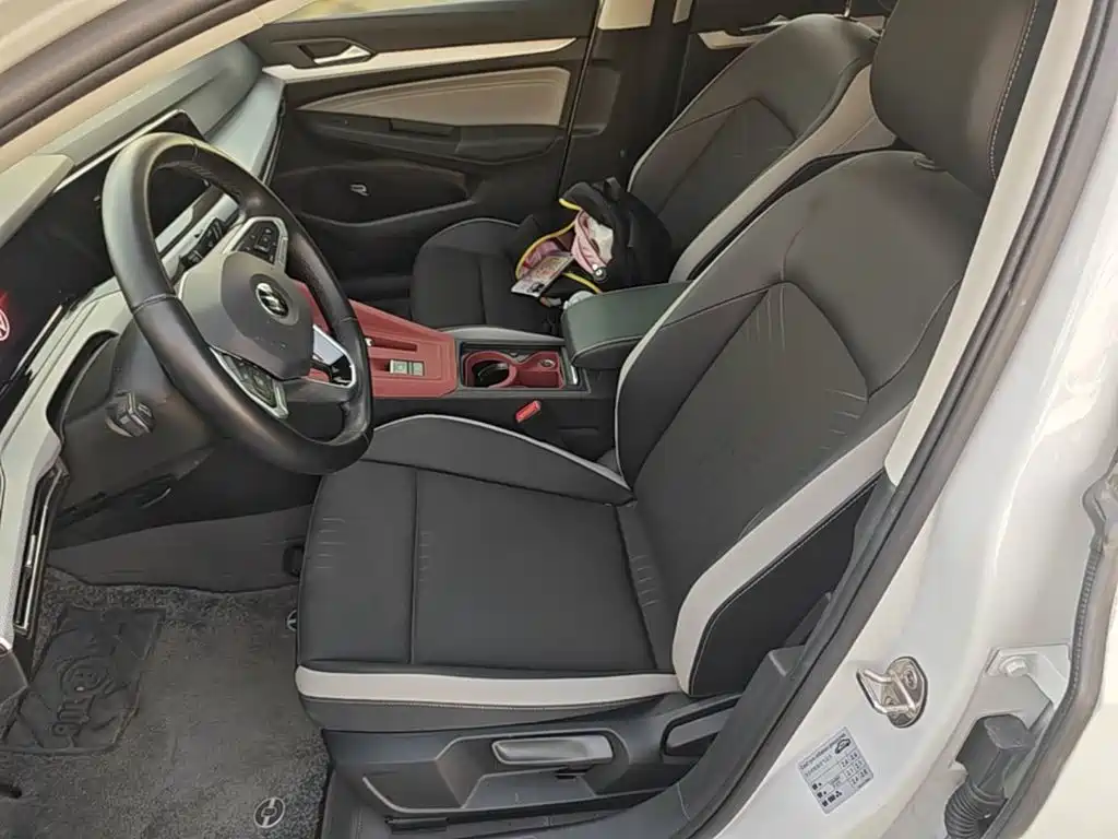 Volkswagen Golf — миниатюра 15