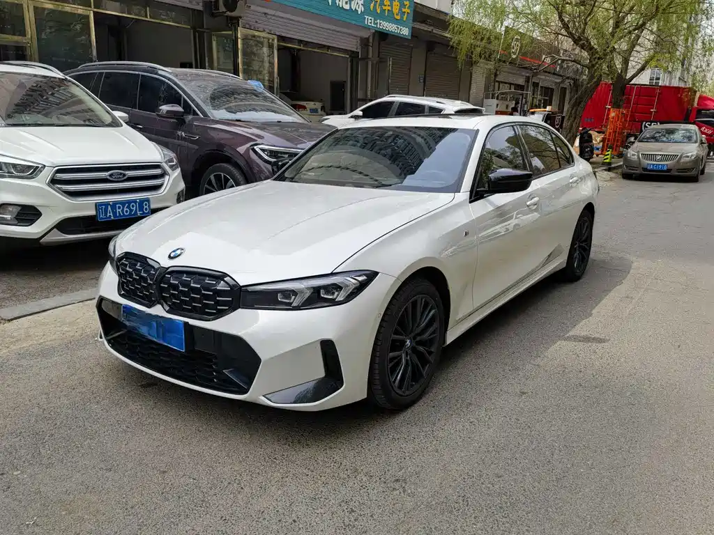 BMW 3 Series 2024