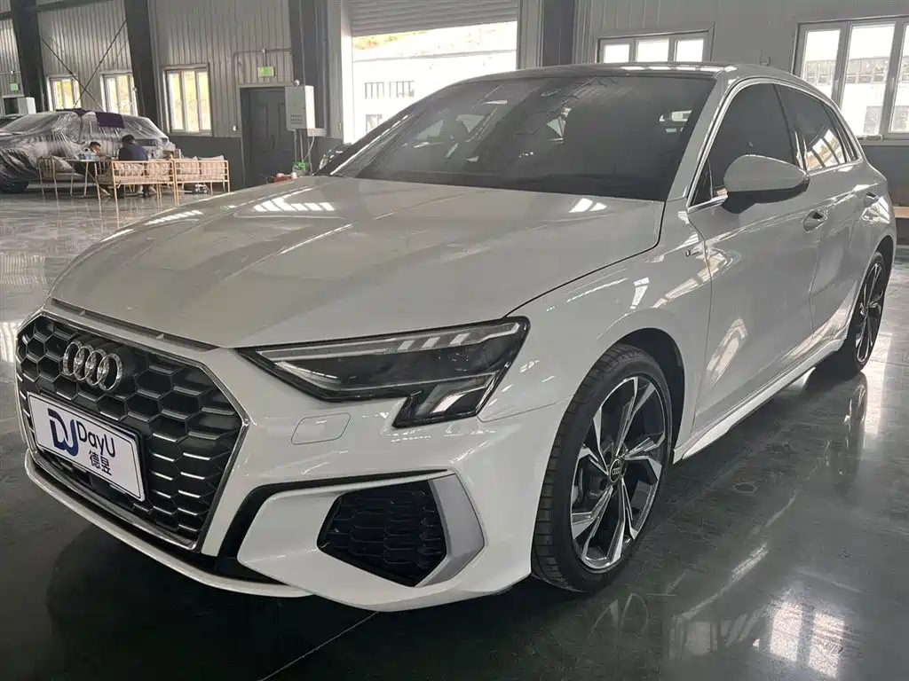 Купить Audi A3