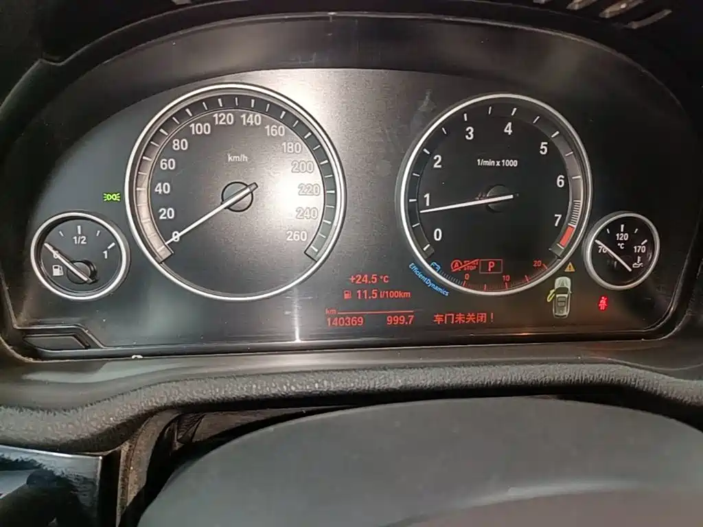 BMW X3 (Import) — миниатюра 12