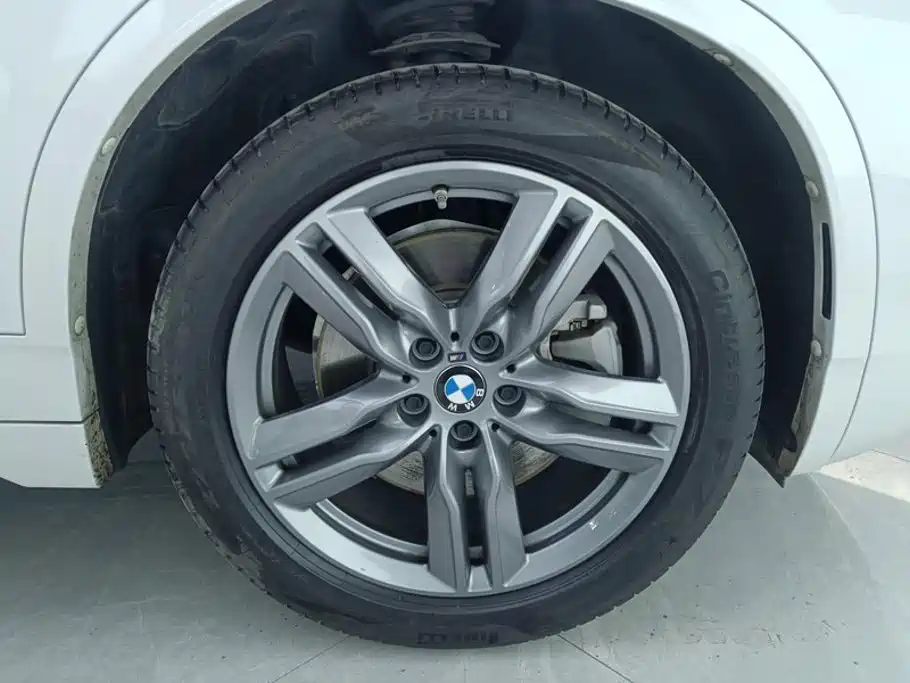 BMW X2 2023 sDrive25i M Sport