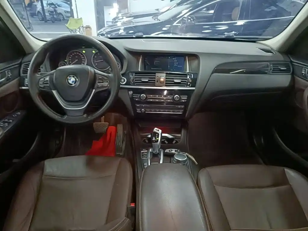 BMW X3 (Import) — миниатюра 10