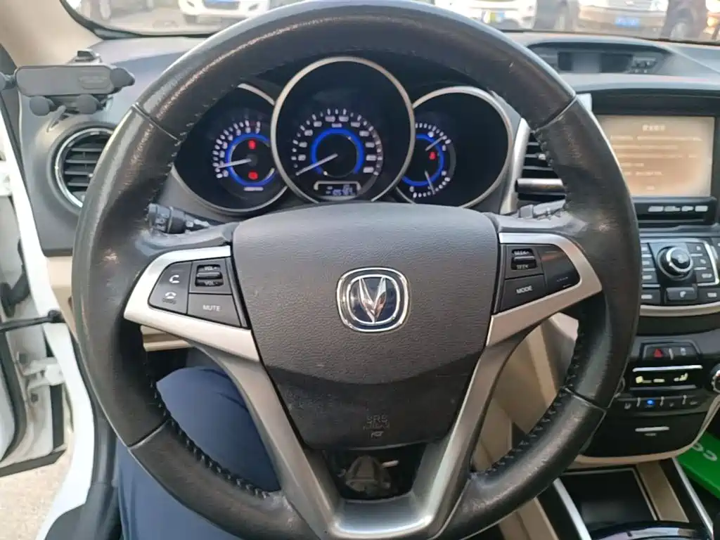 Changan Eado — миниатюра 11
