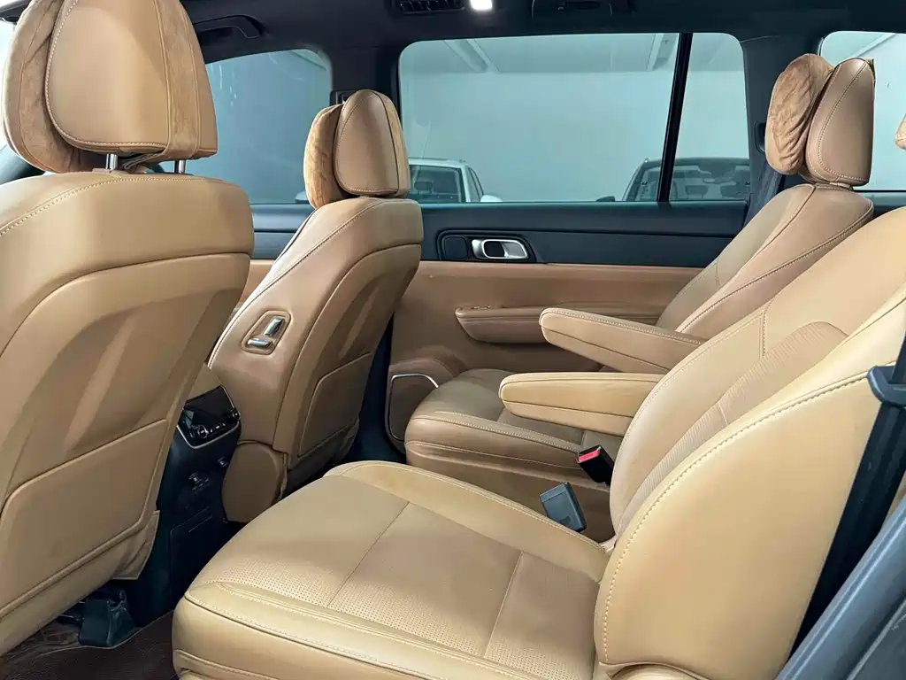 Li Auto ONE 2020 6 мест