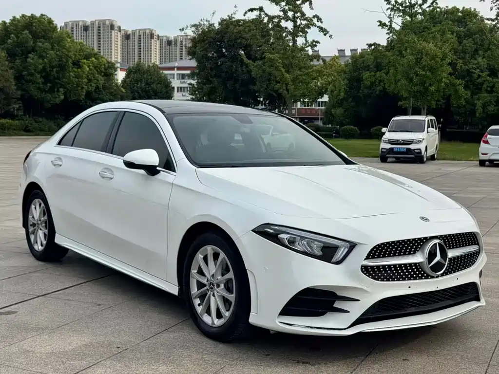 Mercedes-Benz A-Class — миниатюра 3