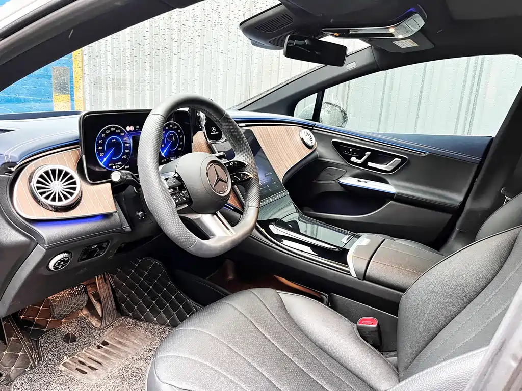 Mercedes-Benz EQE 2022 350 Luxury