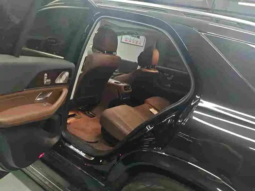 Mercedes-Benz GLE (Import) — миниатюра 5