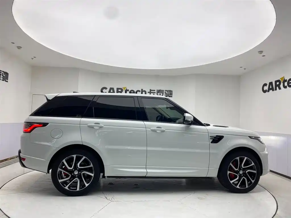 Land Rover Range Rover Sport 2020 3.0 L6 HSE DYNAMIC