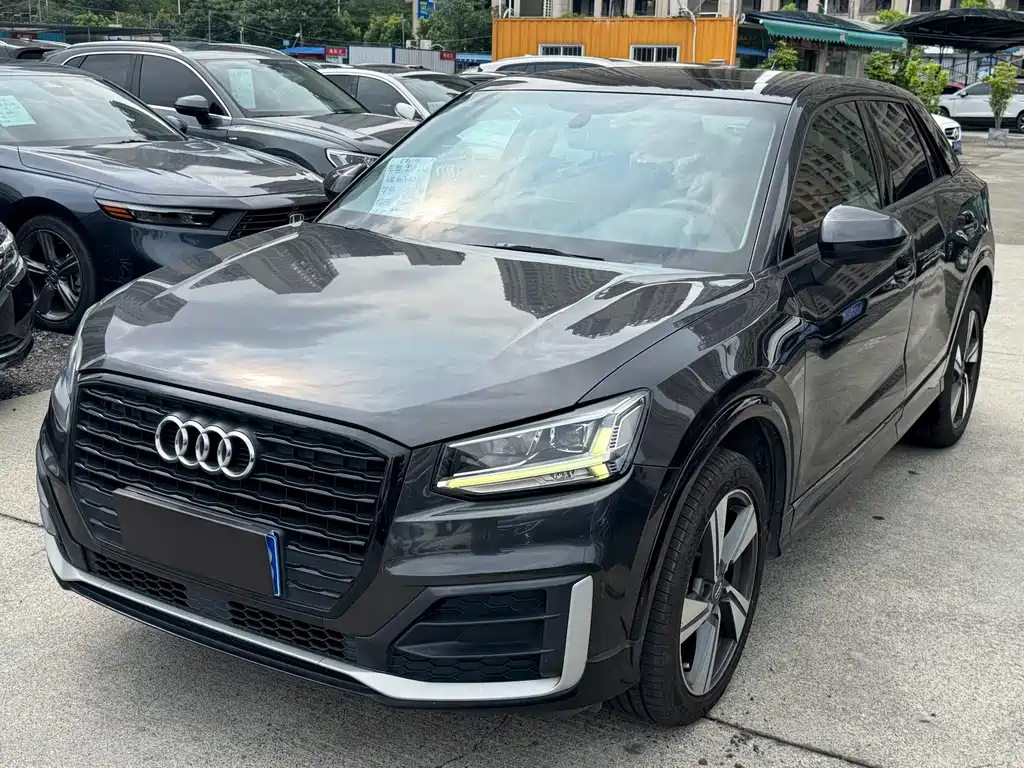Купить Audi Q2L