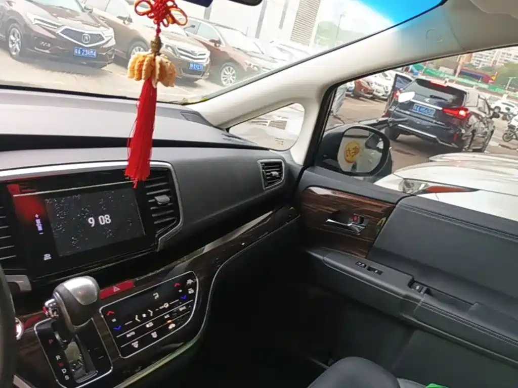 Honda Odyssey — миниатюра 10