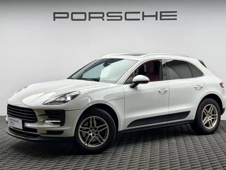Купить Porsche Macan