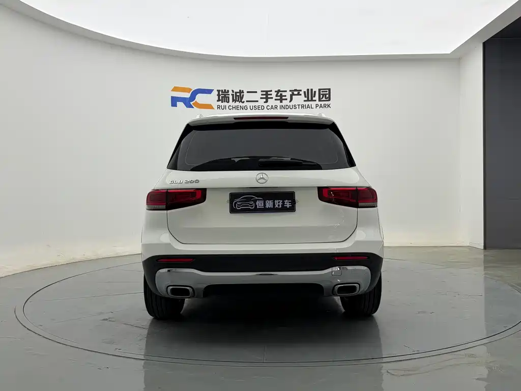 Mercedes-Benz GLB — миниатюра 6