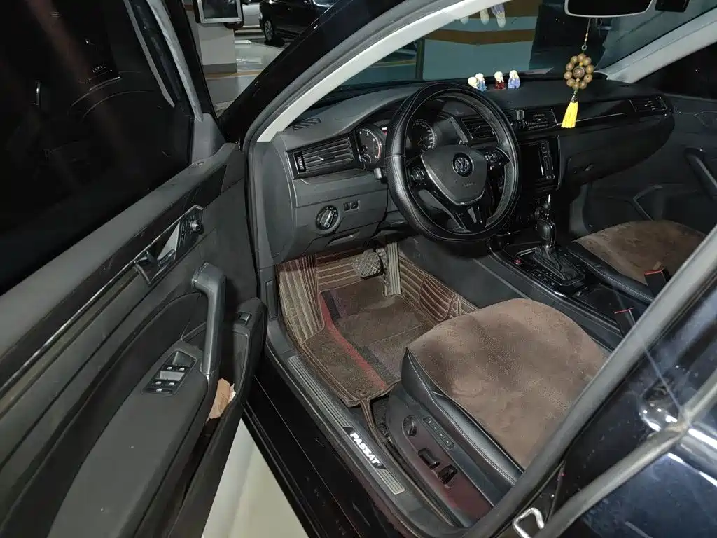 Volkswagen Passat — миниатюра 12